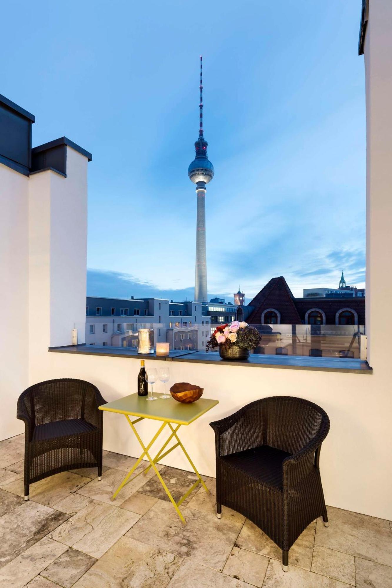 Lux 11 Berlin-Mitte Lägenhet Exteriör bild