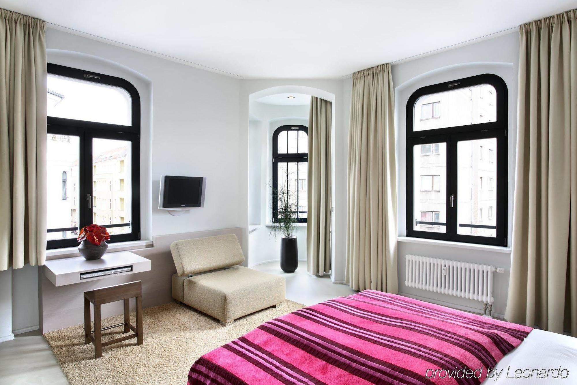 Lux 11 Berlin-Mitte Lägenhet Exteriör bild